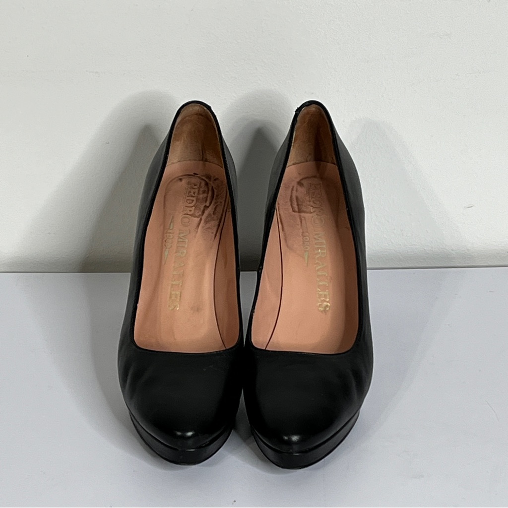 Pedro Miralles Black Leather Pumps Spain 40/Us 9-9.5